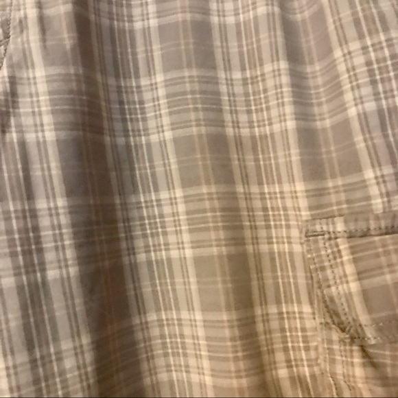 Men’s Dockers Grey & Cream Plaid Cargo Shorts 36 - Picture 4 of 8